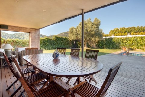 4 bedrooms house for sale in Sant Feliu de Guixols, Girona, Catalonia, Spain № 7197 - photo 6