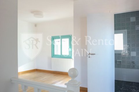 Сasa de 2 dormitorios en venta en Sant Feliu de Guíxols, Gerona, Cataluña, Spain № 7150 - foto 19