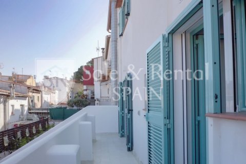 Сasa de 2 dormitorios en venta en Sant Feliu de Guíxols, Gerona, Cataluña, Spain № 7150 - foto 22