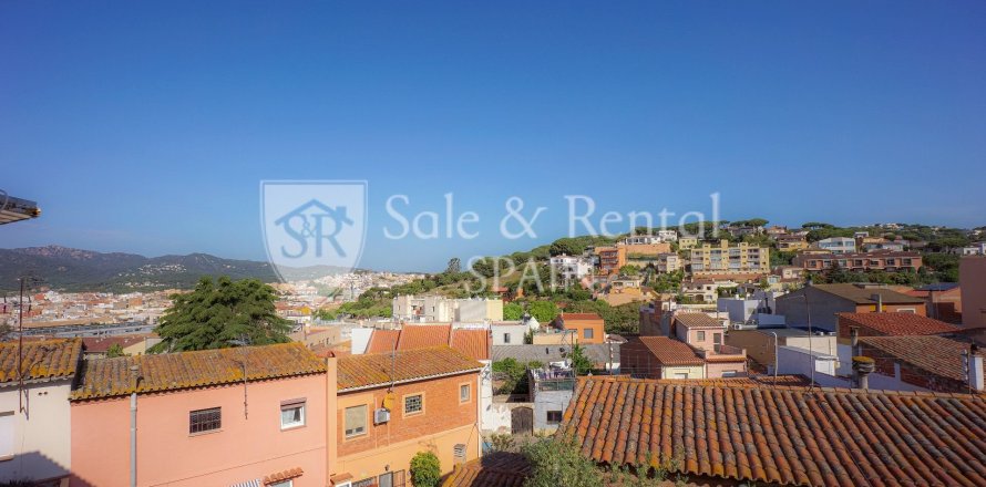 Сasa de 2 dormitorios en venta en Sant Feliu de Guíxols, Gerona, Cataluña, Spain № 7150