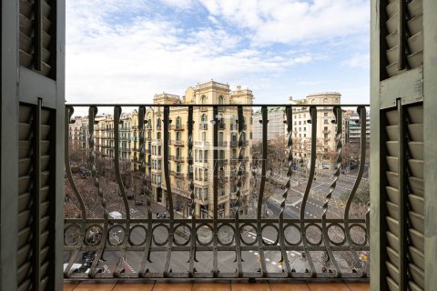 Купить квартиру в Барселона, Испания с 3 спальни, 103м², № 4027 - фото 28