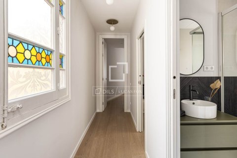 Купить квартиру в Барселона, Испания с 3 спальни, 103м², № 4027 - фото 9
