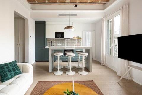 Купить квартиру в Барселона, Испания с 3 спальни, 103м², № 4027 - фото 2