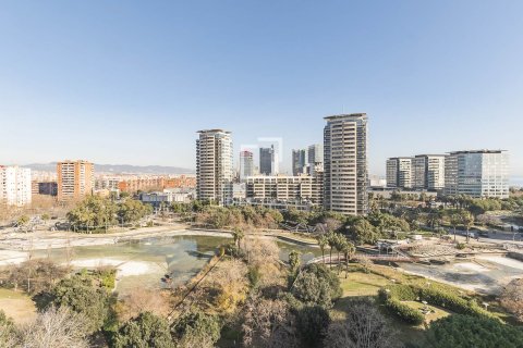 Apartamento de 2 dormitorios en venta en Barcelona, Cataluña, Spain № 4031 - foto 12
