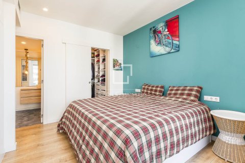 Apartamento de 2 dormitorios en venta en Barcelona, Cataluña, Spain № 4031 - foto 22