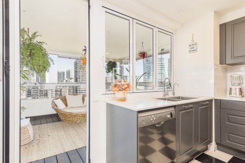 Apartamento de 2 dormitorios en venta en Barcelona, Cataluña, Spain № 4031 - foto 18