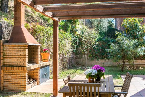 6 bedrooms villa for sale in Teia, Barcelona, Catalonia, Spain № 4029 - photo 27