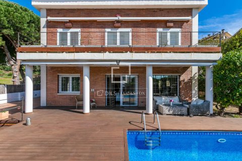6 bedrooms villa for sale in Teia, Barcelona, Catalonia, Spain № 4029 - photo 4