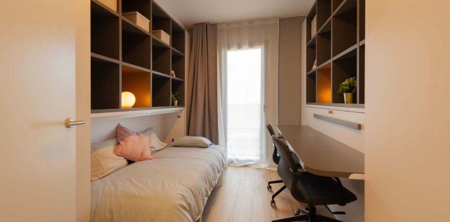 Apartamento de 2 dormitorios en venta en Porta Barcelona II Sant Martí, Barcelona, Cataluña, Spain № 3694