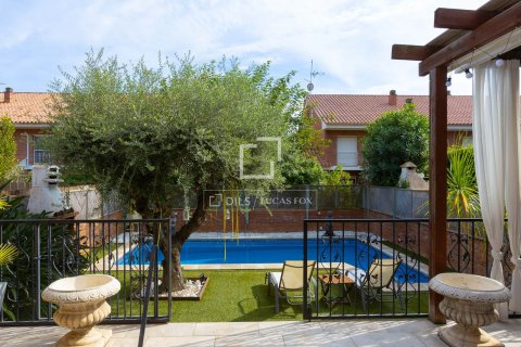 5 bedrooms villa for sale in Premia De Mar, Barcelona, Catalonia, Spain № 4464 - photo 5
