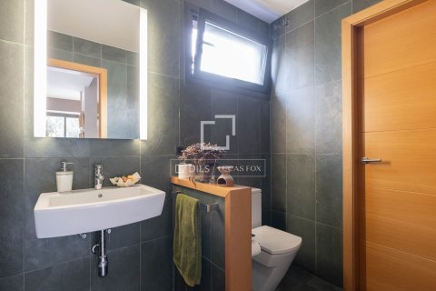 Купить виллу в Сан-Кугат-дель-Вальес, Испания с 4 спальни, 454м², № 4128 - фото 16