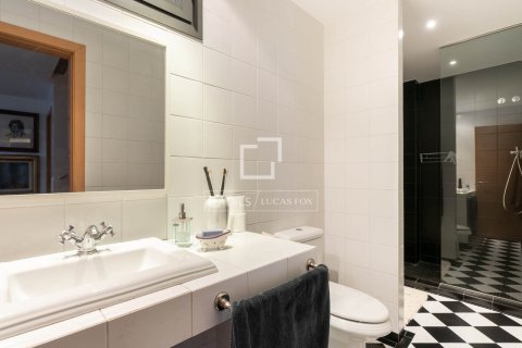 Купить виллу в Сан-Кугат-дель-Вальес, Испания с 4 спальни, 454м², № 4128 - фото 30