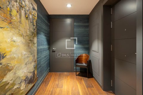 Купить квартиру в Барселона, Испания с 2 спальни, 115м², № 4124 - фото 19