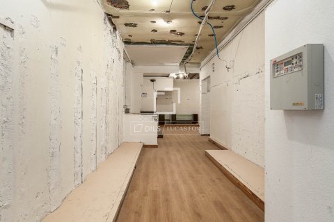 Apartamento de 5 dormitorios en venta en Barcelona, Cataluña, Spain № 4127 - foto 10