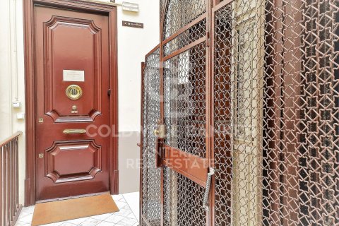 Oficina de 320 m² en alquiler en Barcelona, Cataluña, Spain № 8015 - foto 6