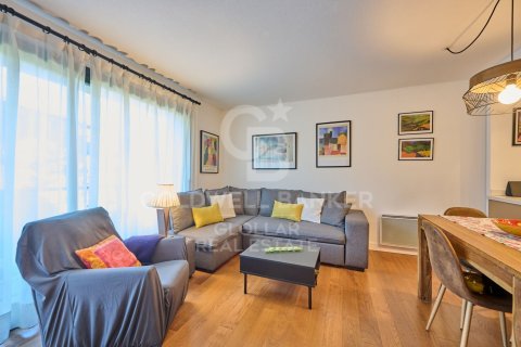 Снять в аренду квартиру в Каталония, Испания с 2 спальни, 70м², № 8019 - фото 3
