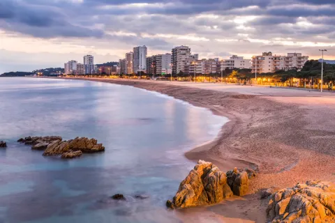Propiedad comercial en venta en Platja D'aro, Gerona, Cataluña, Spain № 1448