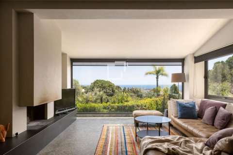 3 bedrooms villa for sale in Premia De Dalt, Barcelona, Catalonia, Spain № 3809 - photo 3
