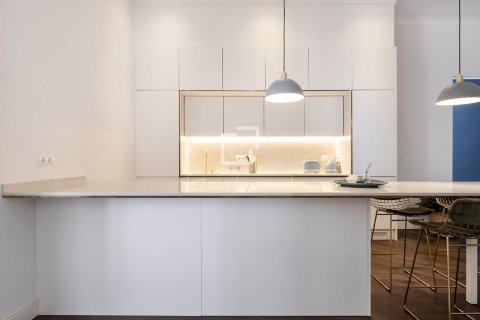 Apartamento de 3 dormitorios en venta en Barcelona, Cataluña, Spain № 3811 - foto 11