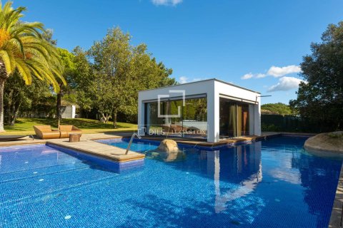 Villa de 6 dormitorios en venta en Sant Andreu de Llavaneres, Barcelona, Cataluña, Spain № 3810 - foto 5