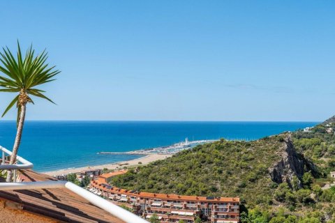Casa adosada de 4 dormitorios en venta en Sitges, Barcelona, Cataluña, Spain № 7078 - foto 5