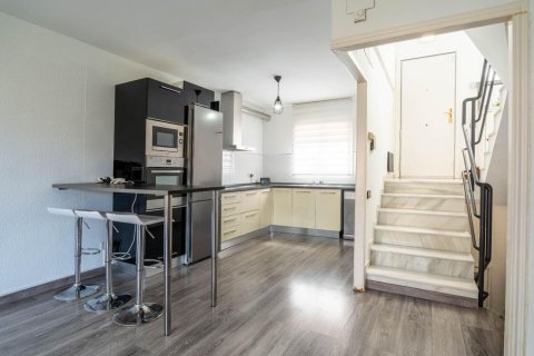 Casa adosada de 4 dormitorios en venta en Sitges, Barcelona, Cataluña, Spain № 7078 - foto 24