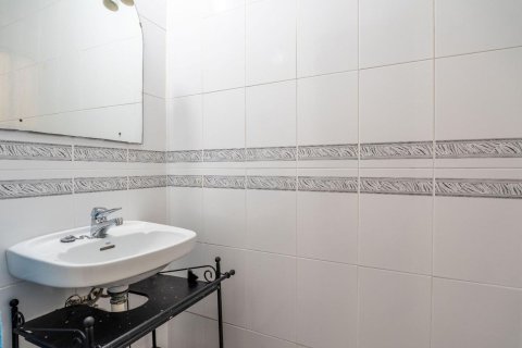 Casa adosada de 4 dormitorios en venta en Sitges, Barcelona, Cataluña, Spain № 7078 - foto 11