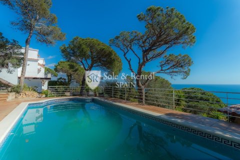 Сasa de 4 dormitorios en venta en Blanes, Gerona, Cataluña, Spain № 6758