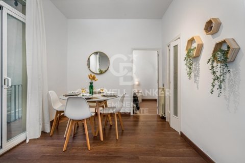 Купить квартиру в Барселона, Испания с 2 спальни, 50м², № 5252 - фото 9
