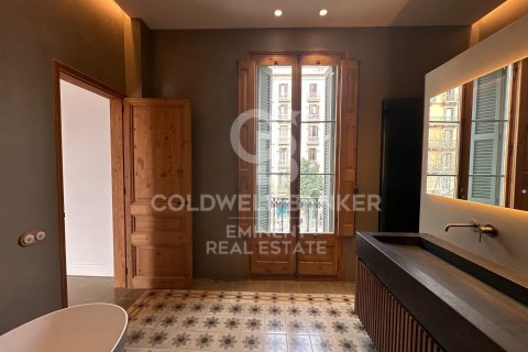 3 chambres apartment à vendre à Barcelona, Catalonia, Spain № 5253 - photo 7