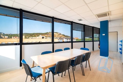Estudio en venta en Sants-Montjuïc, Barcelona, Cataluña, Spain № 2185 - foto 8