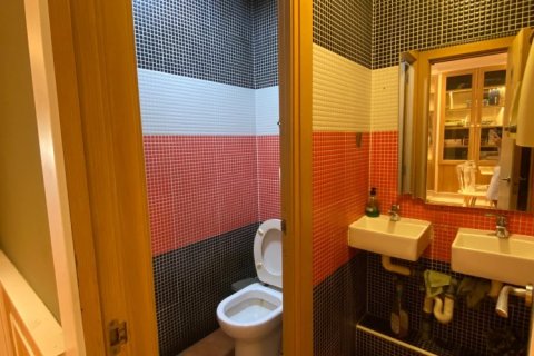 Propiedad comercial de 198 m² en venta en Sant Martí, Barcelona, Cataluña, Spain № 2188 - foto 19
