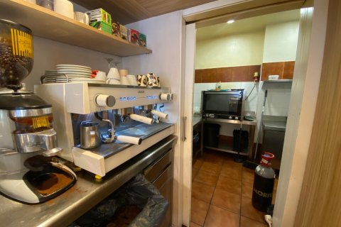Propiedad comercial de 198 m² en venta en Sant Martí, Barcelona, Cataluña, Spain № 2188 - foto 10