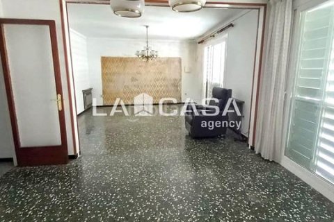 Casa adosada de 4 dormitorios en venta en Granollers, Barcelona, Cataluña, Spain № 2184 - foto 11