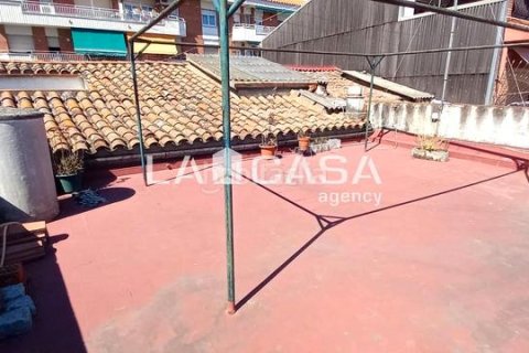 Casa adosada de 4 dormitorios en venta en Granollers, Barcelona, Cataluña, Spain № 2184 - foto 3