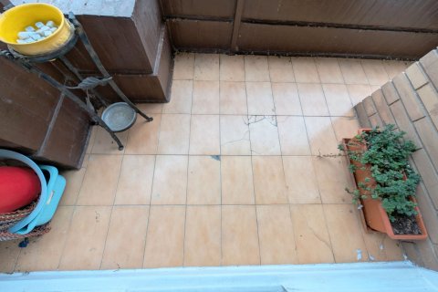 Apartamento de 3 dormitorios en venta en Sants-Montjuïc, Barcelona, Cataluña, Spain № 2190 - foto 5