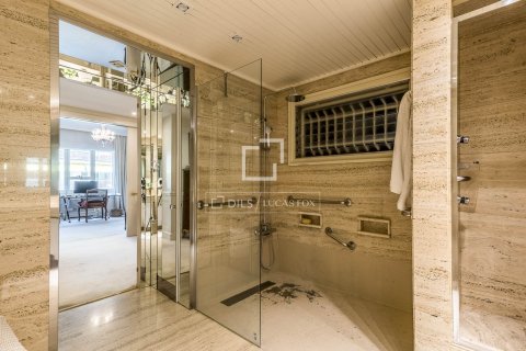 Apartamento de 6 dormitorios en venta en Barcelona, Cataluña, Spain № 8538 - foto 24