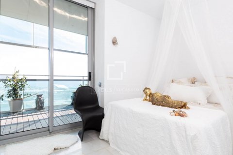 Купить квартиру в Барселона, Испания с 3 спальни, 123м², № 8541 - фото 30