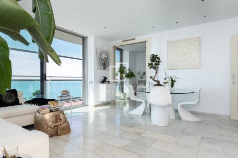 Купить квартиру в Барселона, Испания с 3 спальни, 123м², № 8541 - фото 8