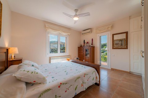 Сasa de 4 dormitorios en venta en Arenys de Munt, Barcelona, Cataluña, Spain № 1463 - foto 12