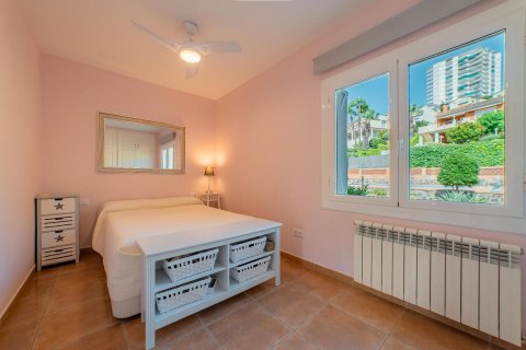 Сasa de 4 dormitorios en venta en Arenys de Munt, Barcelona, Cataluña, Spain № 1463 - foto 9
