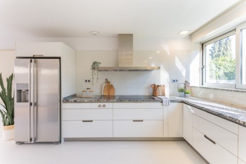 Сasa de 6 dormitorios en venta en Sant Cugat del Vallès, Barcelona, Cataluña, Spain № 1460 - foto 13
