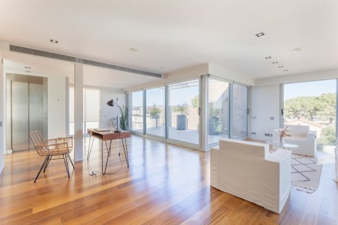 Сasa de 6 dormitorios en venta en Sant Cugat del Vallès, Barcelona, Cataluña, Spain № 1460 - foto 22