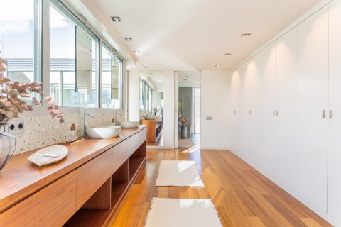 Сasa de 6 dormitorios en venta en Sant Cugat del Vallès, Barcelona, Cataluña, Spain № 1460 - foto 20