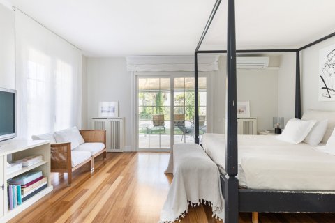 Сasa de 7 dormitorios en venta en Sant Cugat del Vallès, Barcelona, Cataluña, Spain № 1461 - foto 28