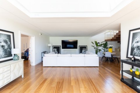Сasa de 7 dormitorios en venta en Sant Cugat del Vallès, Barcelona, Cataluña, Spain № 1461 - foto 23