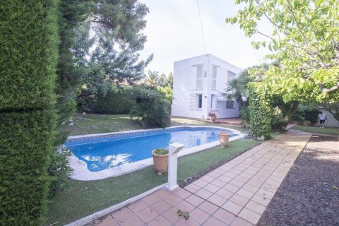 Сasa de 5 dormitorios en venta en Coma-Ruga, Tarragona, Cataluña, Spain № 1462 - foto 3