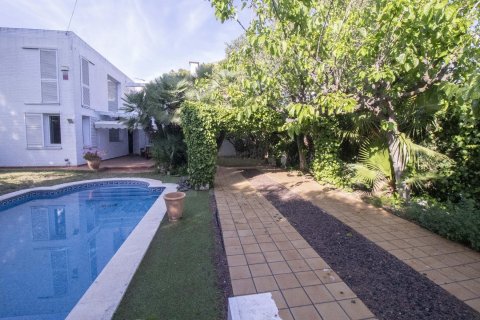 Сasa de 5 dormitorios en venta en Coma-Ruga, Tarragona, Cataluña, Spain № 1462