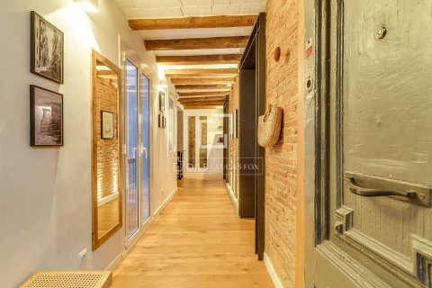 Купить квартиру в Барселона, Испания с 3 спальни, 91м², № 7119 - фото 12