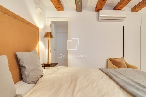 Купить квартиру в Барселона, Испания с 3 спальни, 91м², № 7119 - фото 15